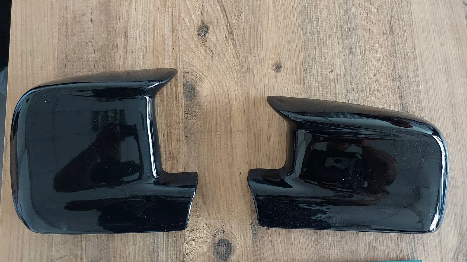 T5 YARASA AYNA KAPAĞI